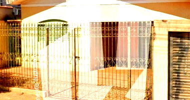 Casa em Barrinha/SP com 3 quartos e 1 banheiro