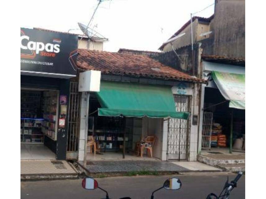 Casa Ocupada com 224 m² em Alto Alegre do Pindaré