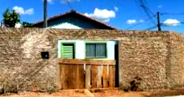 Casa Ocupada em Paraíso do Tocantins com 207,5m² de Terreno