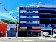 Apartamento com 3 quartos e 2 banheiros em Porto Alegre