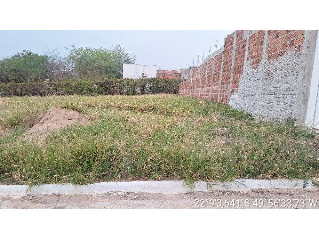 Terreno com 200m² em Marília/SP