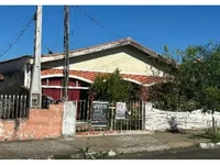 Casa Ocupada em Leilão com 3 Quartos e 2 Banheiros