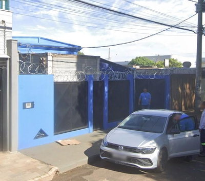 Prédio Comercial em Uberlândia - 360m²