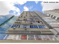 Prédio comercial/residencial com 258,54m², terreno 1.481,59m²