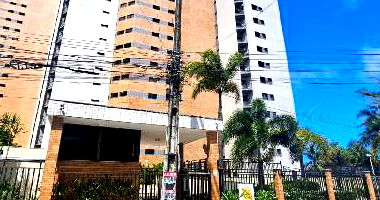 Apartamento com 3 Quartos e 2 Vagas em Fortaleza