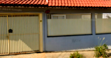 Casa Residencial 2 Quartos 1 Suíte 3 Vagas 200m² Construída