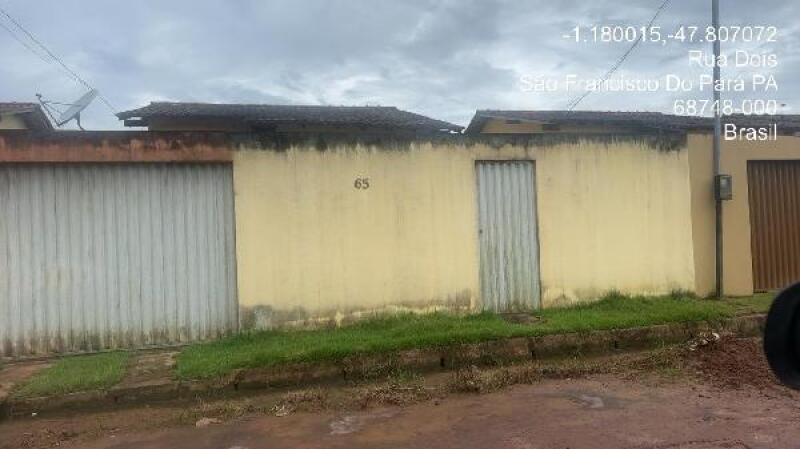 Casa 2 quartos 1 banheiro 60m² área construída, desocupada