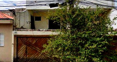 2 Sobrados com 5 quartos e 500m2 construídos, desocupados