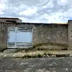 Casa aconchegante com boa área construída e vaga de garagem