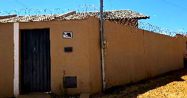 Casa em Parque Industrial Mingone com 2 quartos