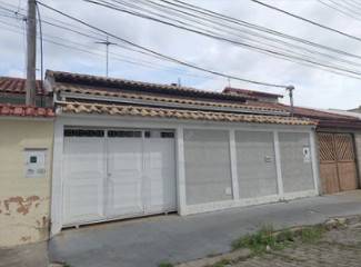 Casa Ocupada com 3 Quartos em Campo Grande, Rio de Janeiro