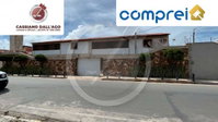 Casa ampla 466,80m² com 7 quartos e garagem, desocupada