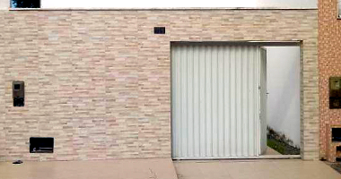 Casa Ocupada com 120m² de Terreno em Feira de Santana - BA