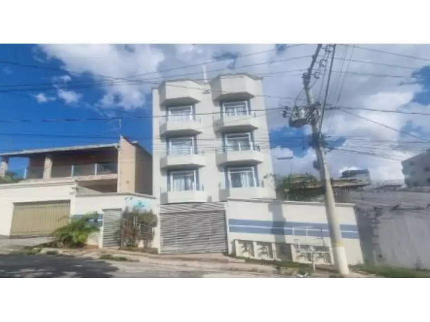 Apartamento 202 no Edifício Berilo com 1 vaga e 97,13m²