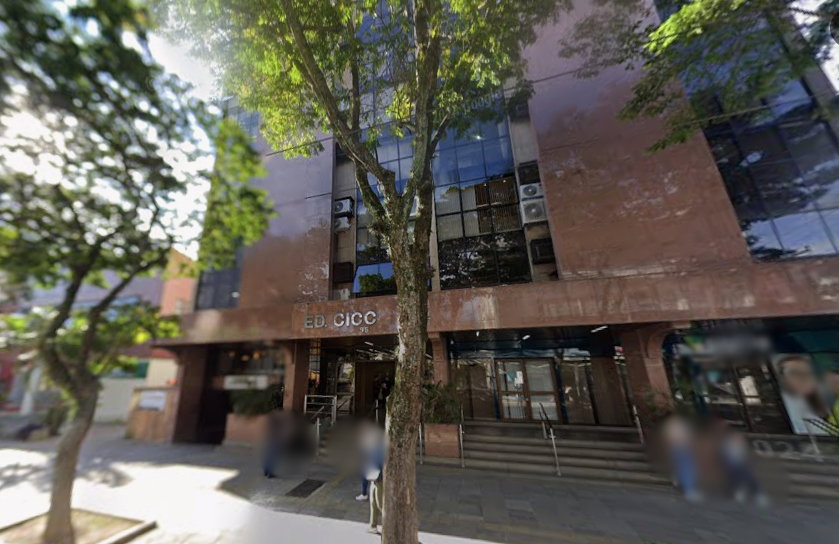 Salas Comerciais com 126,63 m² no Centro