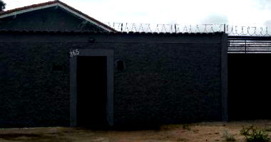 Casa com 3 quartos em Lorena - SP