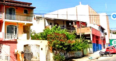 Casa Ocupada em Campos de São José - 166m²
