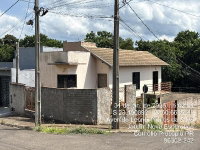 Casa com 2 Quartos e 2 Vagas em Cornélio Procópio/PR