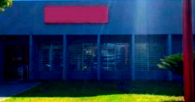 Ex-Agência 241 m², 2 banheiros, desocupado