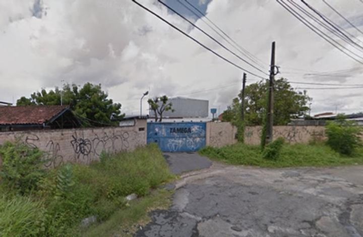 Terreno Amplo em Cajazeiras, Fortaleza - 4.979m²