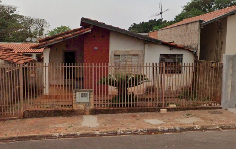 Casa com 1 quarto e terreno de 180m² em Santa Cruz do Rio Pardo