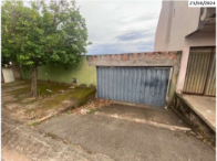 Casa com 3 quartos e área de serviço em Aparecida de Goiânia