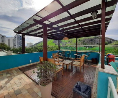 Apartamento 2 Quartos, Sala e Cozinha com Área de Serviço no Fonseca