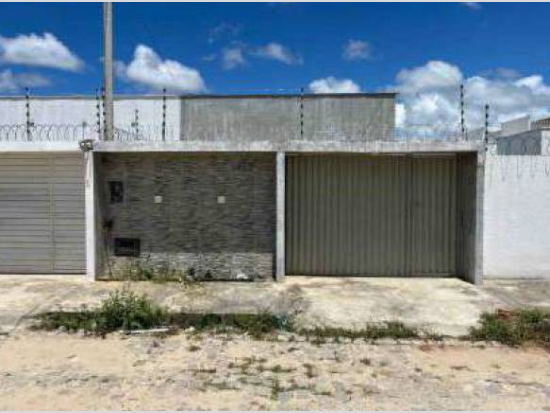 Casa com 1 vaga de garagem, 70m², ocupada, em condomínio