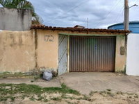 Casa com 2 Quartos e Área de Serviço em Bela Vista