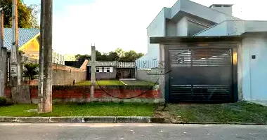 Casa em Novo Hamburgo com Terreno de 430,43m²