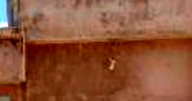 Casa térrea com 2 banheiros, 1 suíte, 1 quarto e garagem, área construída 113,6m²