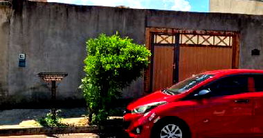 Casa 2 quartos, 1 banheiro, 46.7m² construída, terreno 160m²