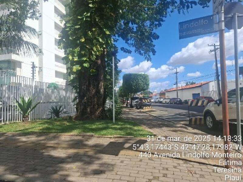 Apartamento 130m² 3 quartos 3 banheiros 2 vagas - Desocupado