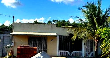 Casa aconchegante com 2 quartos, 1 banheiro e 159.83 m², ocupada