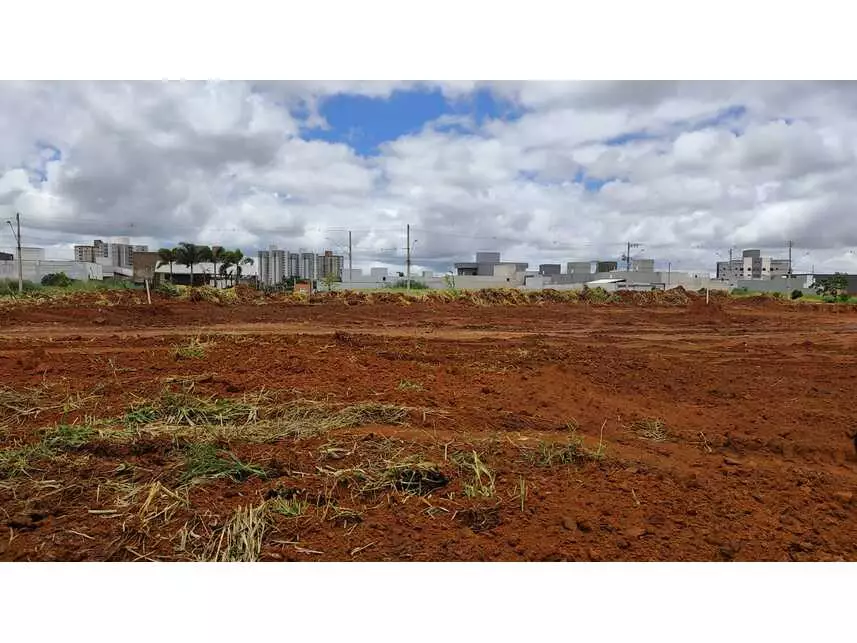 Terreno em Leilão com 250m² em Uberlândia/MG