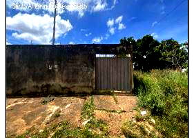 Casa com 1 vaga, 57,73m² área construída, terreno 220,76m²