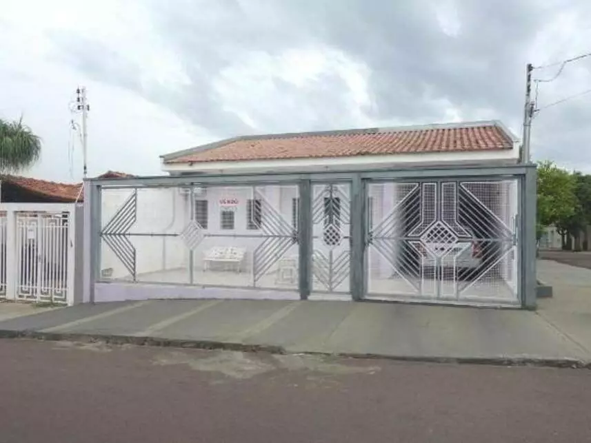 Casa em Leilão com 176m² Construída em Presidente Prudente/SP