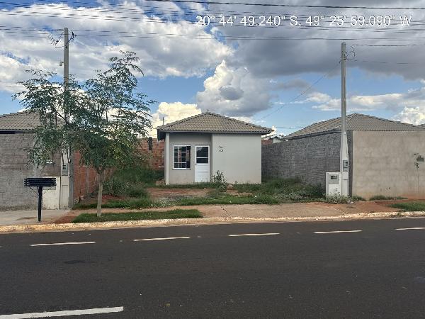 Casa 2 Quartos - Residencial José Bernardes Coelho - 43,85m²