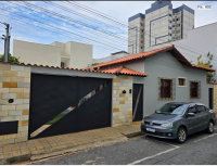 Casa com 104m² em terreno de 340m² - Centro, Três Corações/MG