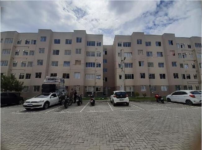 Apartamento 2 quartos com 1 banheiro e vaga de garagem, 53m² privativos