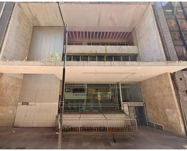 Prédio Comercial com 2.700m² em Porto Alegre - Centro Histórico