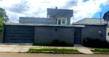 Casa padrão 3 quartos 3 banheiros 1 vaga 129m² construída