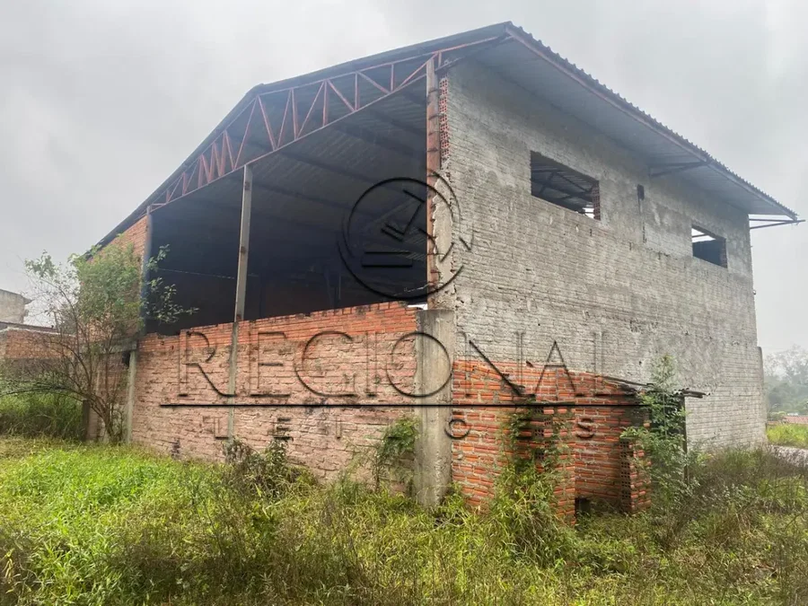 Pavilhão Industrial com 160m² em terreno de 313,27m²