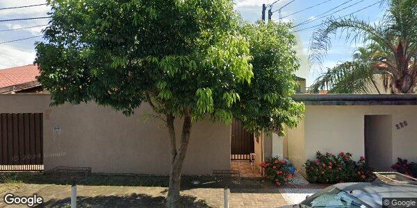 Casa com 3 quartos e 6 banheiros em Londrina