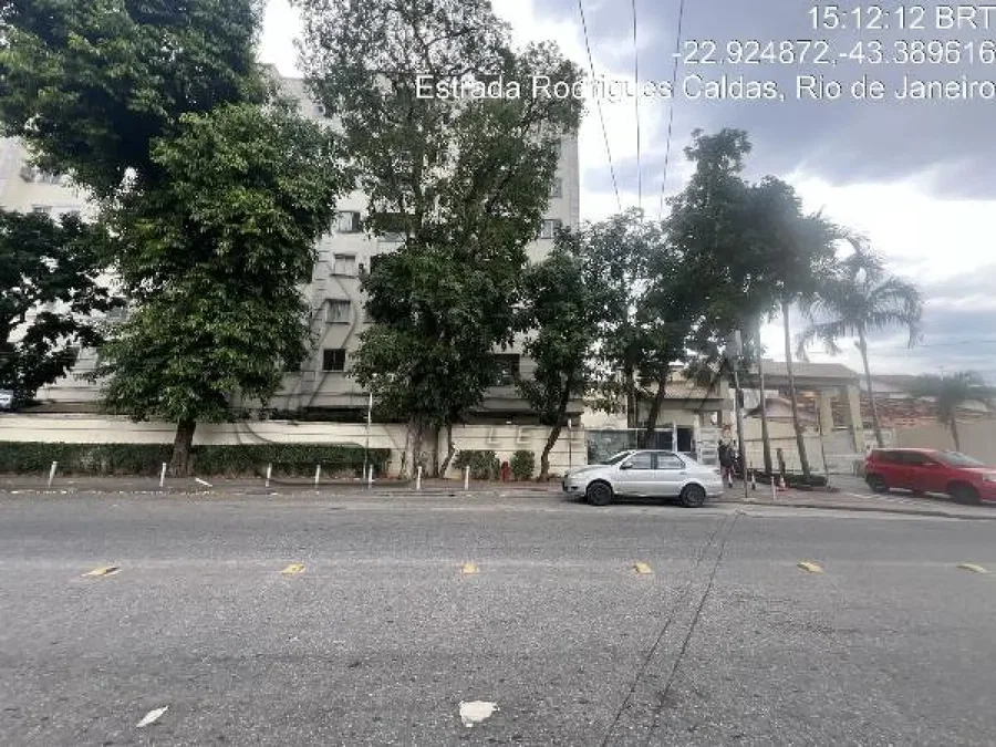 Apartamento com 1 quarto e vaga de garagem em Taquara