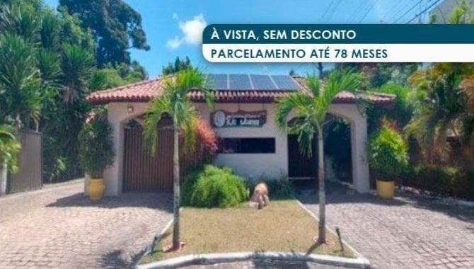 Casa em Condomínio com 158 m² em Lauro de Freitas