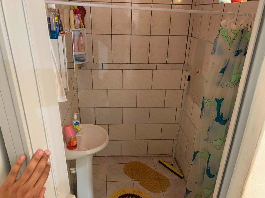 Casa com 2 quartos, 1 banheiro, 56m² construída, ocupada