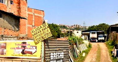 Terreno amplo 3.123m² com córrego e APP, desocupado