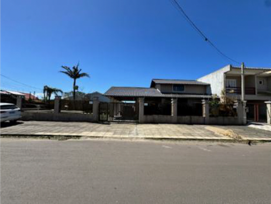 Casa com 123m² em Imbé/RS, ótima oportunidade