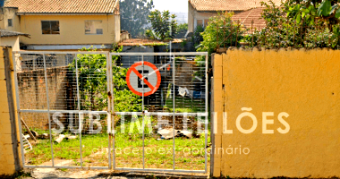 Terreno com benfeitorias 405m² e 50,7m² construídos